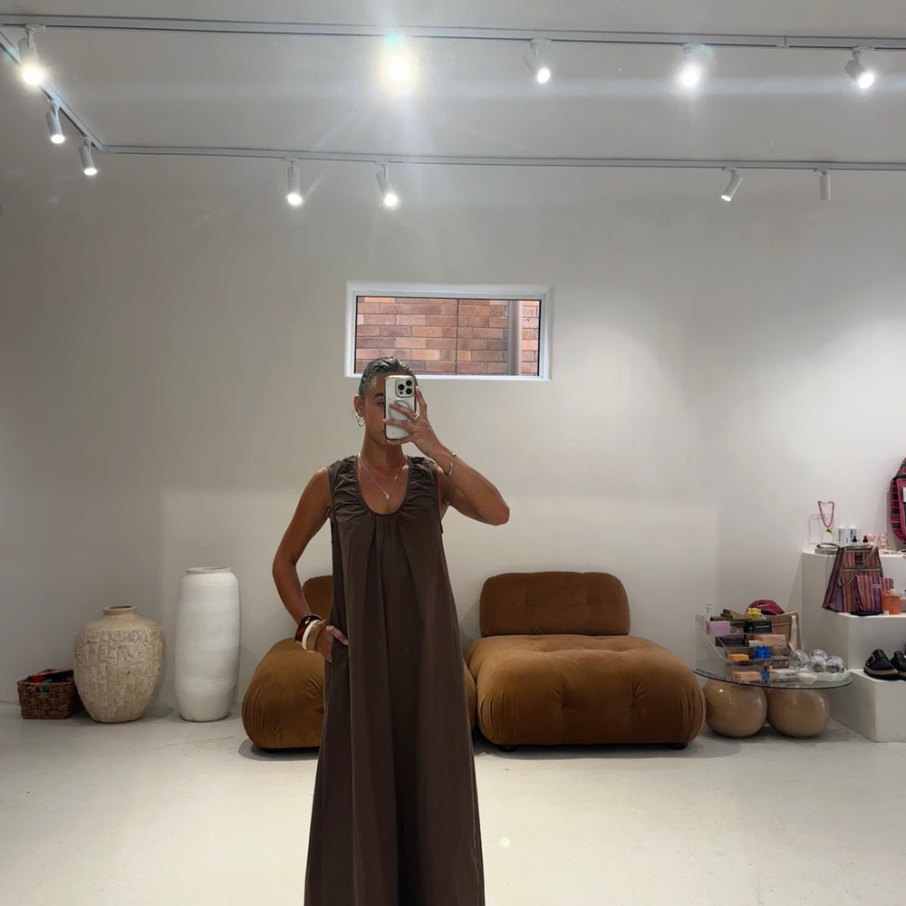 Emte - Poplin Maxi Dress in Brown