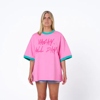 Hibiscus Hotel - Vacay All Day Oversized Tee