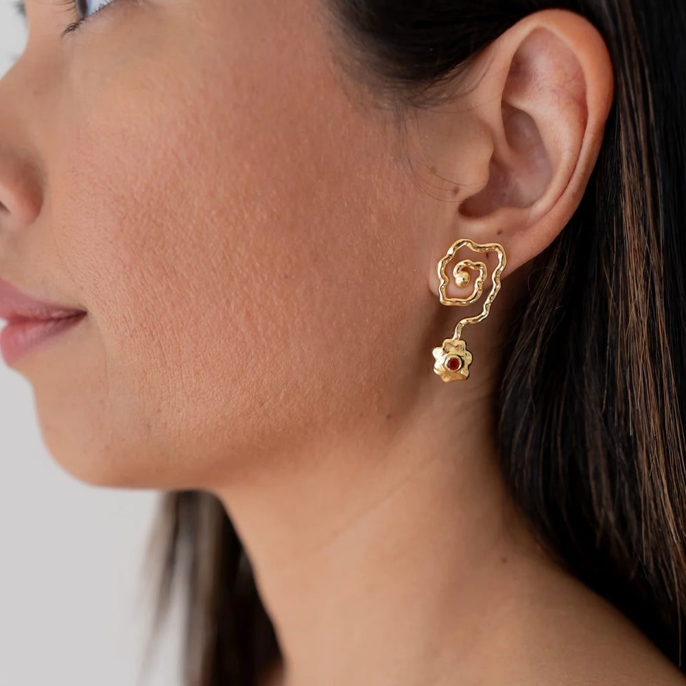 Käärme Jewels - Swirl Earrings