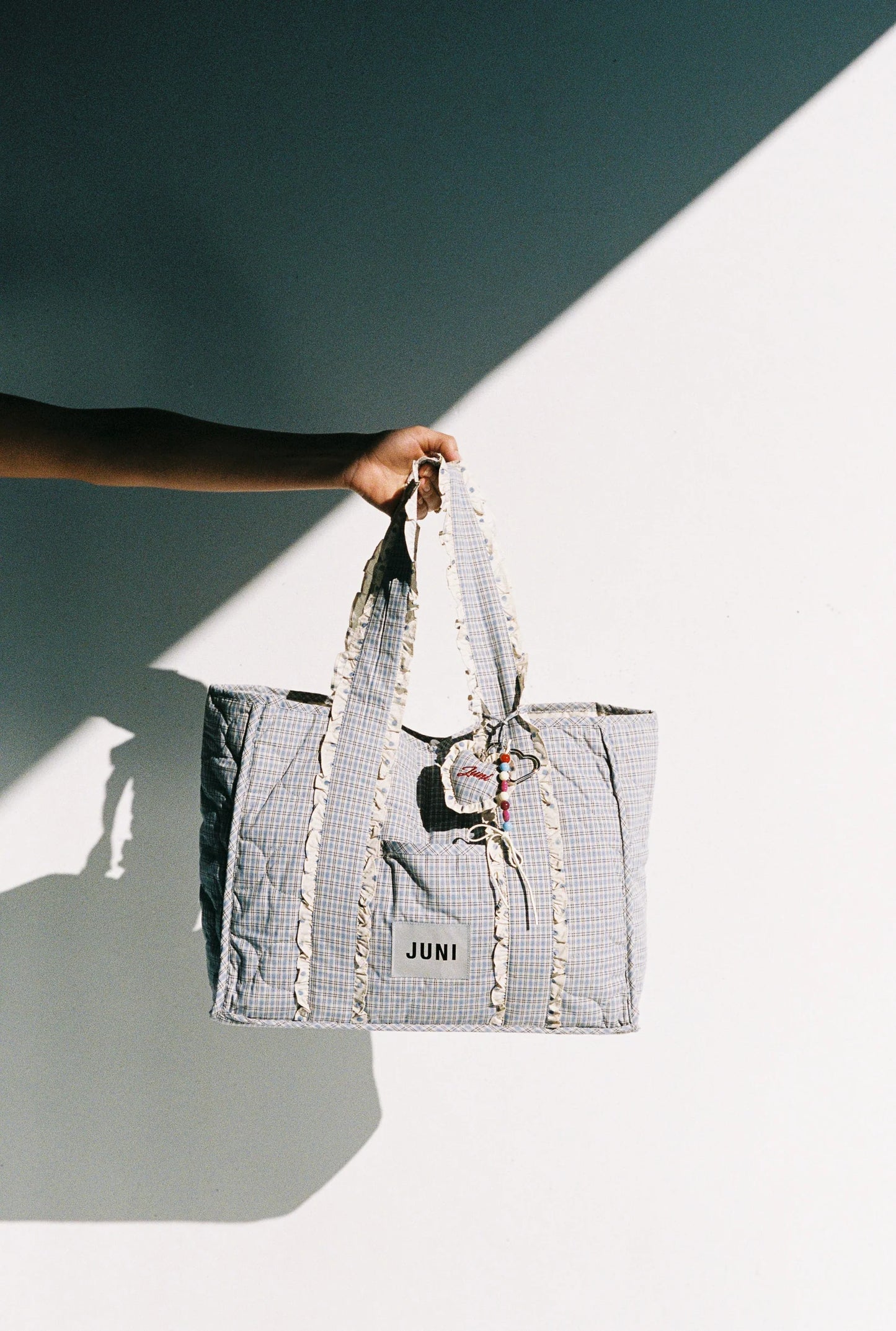 JUNI - The Everything Bag in Blue Check
