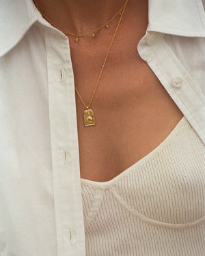 Kirstin Ash - Sun and Moon Necklace in Gold