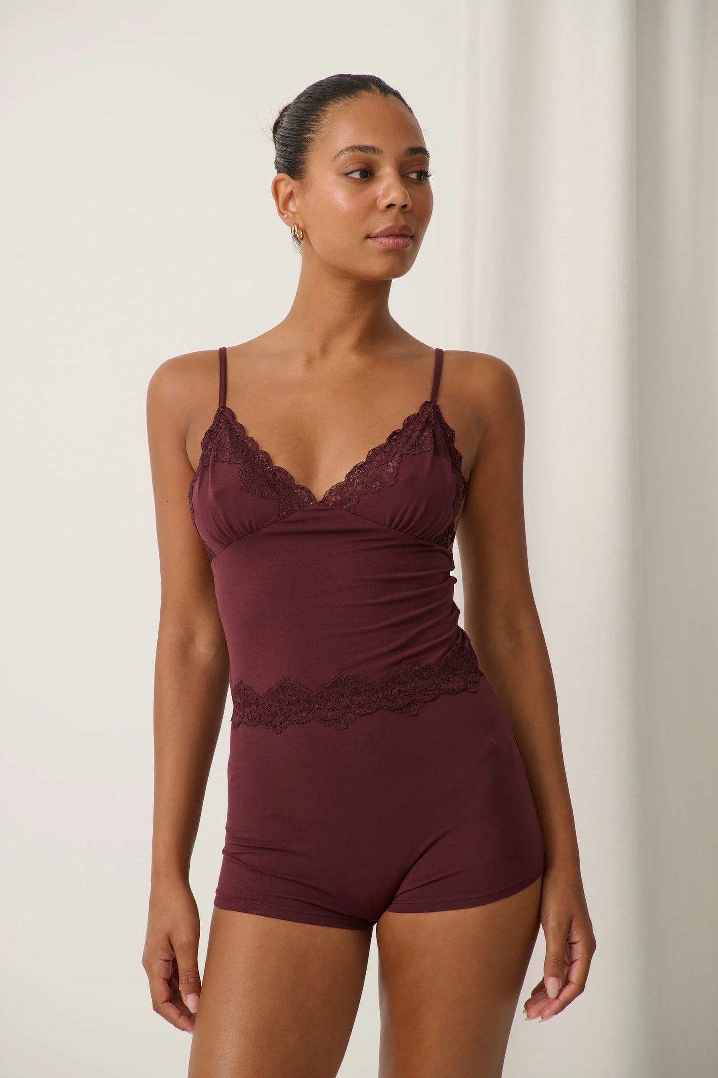 Kat the Label - Hugo Short in Raisin