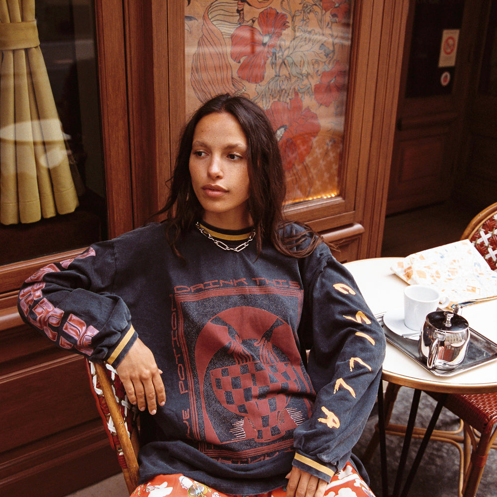 Kinga Csilla - Love Potion Roses Tee