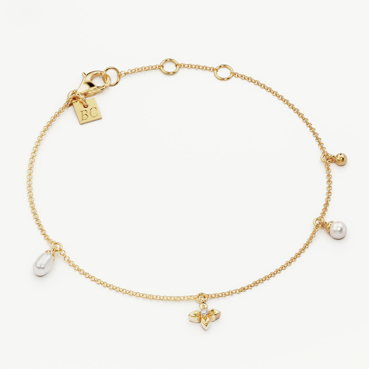 By Charlotte - Live in Peace Bracelet in Gold