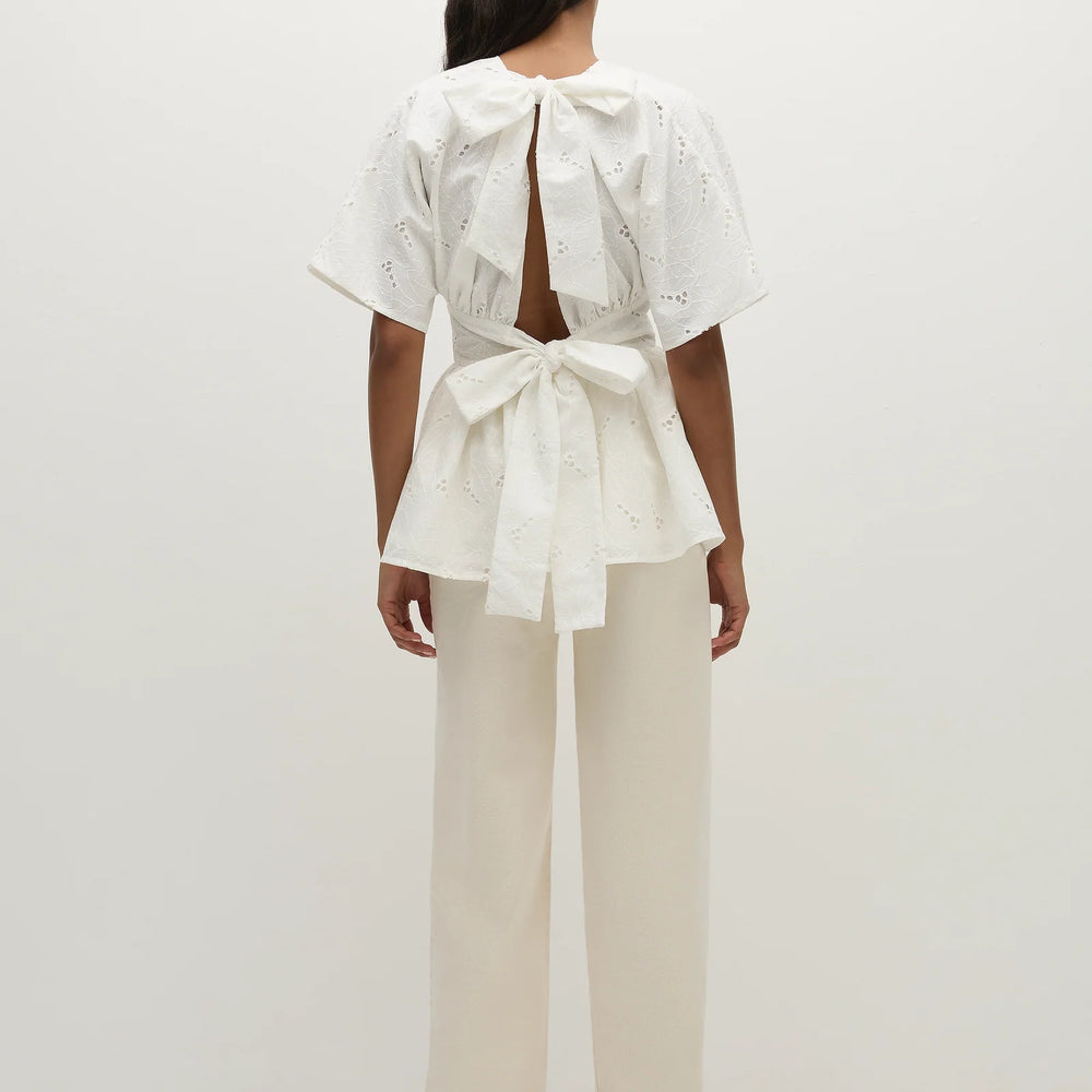 
                      
                        Faithfull The Brand - Vilde Top Birgitta Broderie Anglaise White
                      
                    