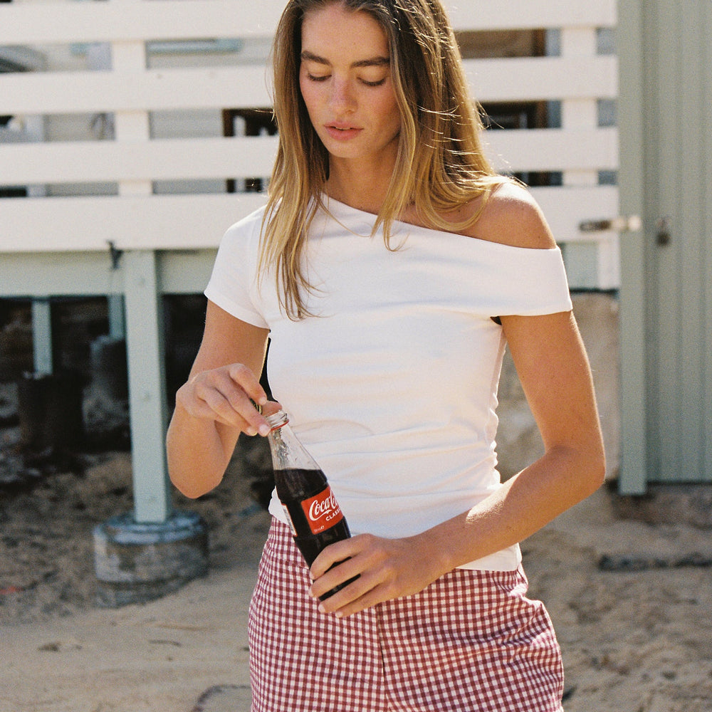 JUNI - Monica Ruched Top in Blanc