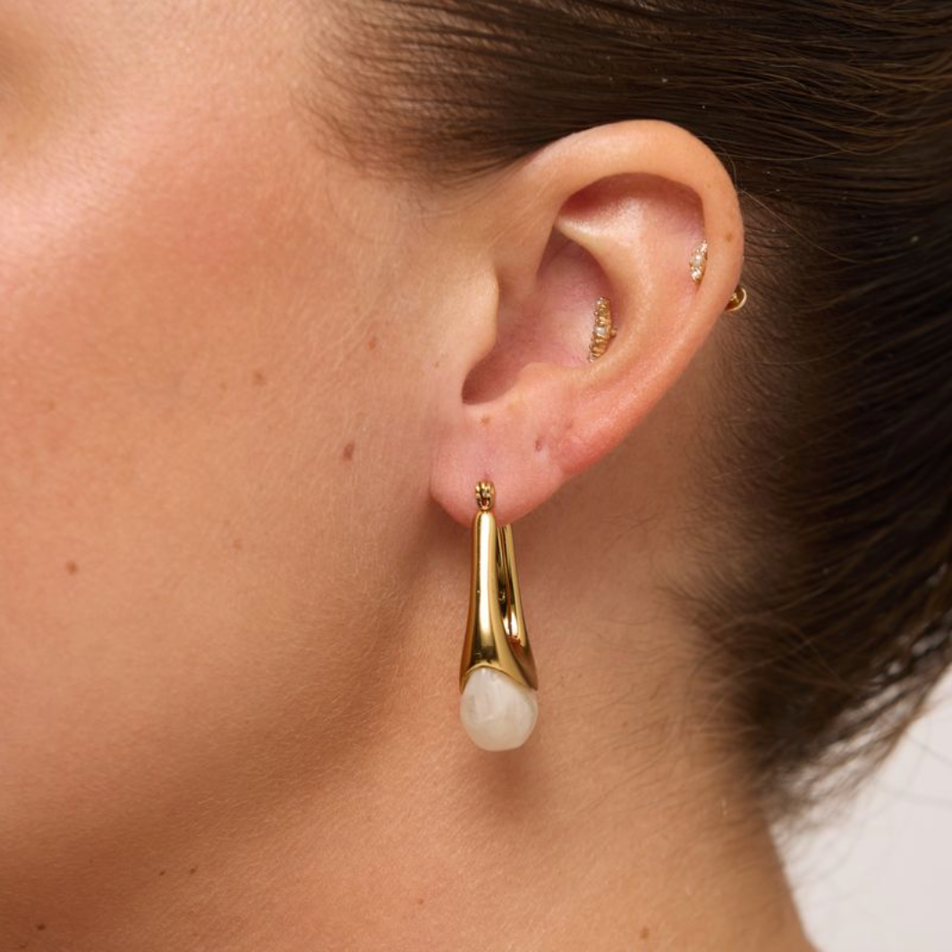 We Are Emte- Zara Hoop Earrings in 18k Gold Plated + Opulent