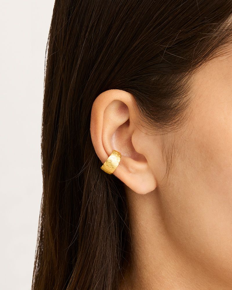 By Charlotte - Woven Light Ear Cuff in Gold