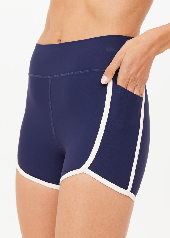 The Upside - Samara 3.5in Spin Short