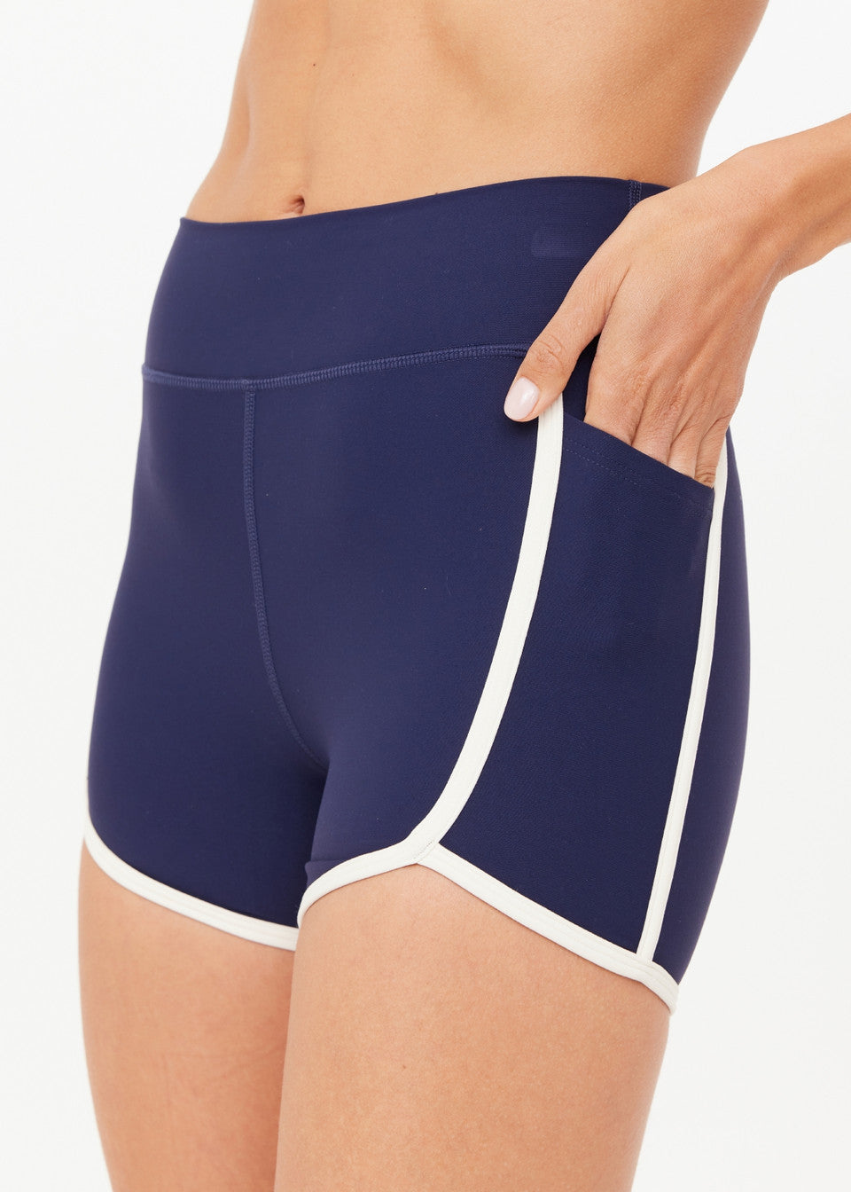 The Upside - Samara 3.5in Spin Short