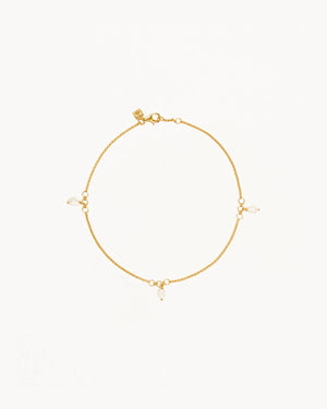 
            
                Load image into Gallery viewer, By Charlotte - Grow With Grace Pearl Anklet in Gold
            
        