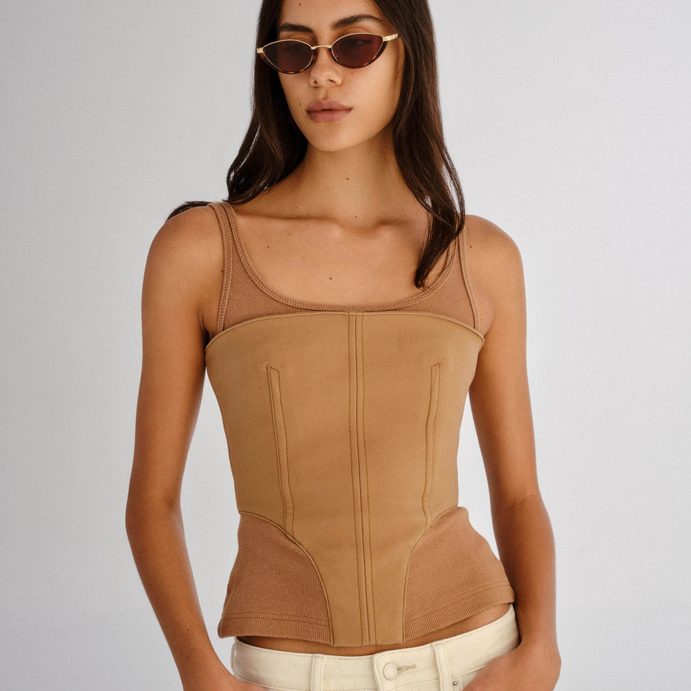 
                      
                        LUV LOU - The Lia in Gold
                      
                    