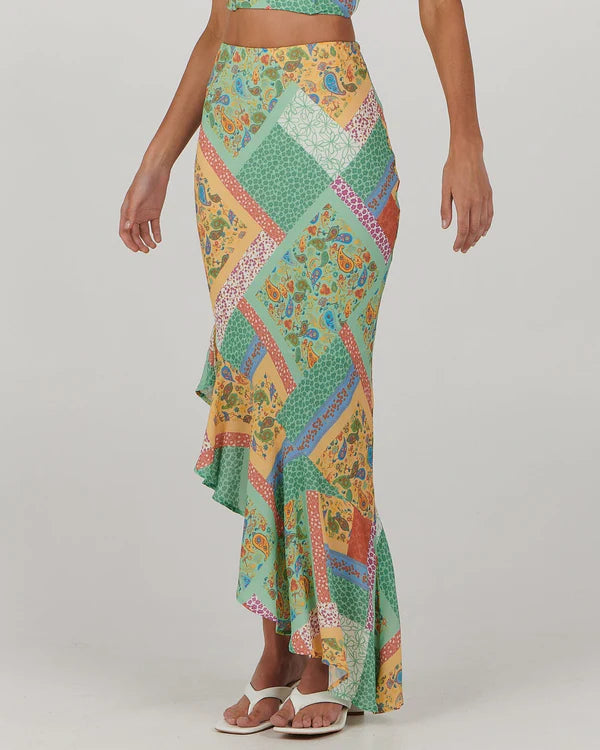 
            
                Load image into Gallery viewer, Charlie Holiday - Sofia Midi Skirt
            
        