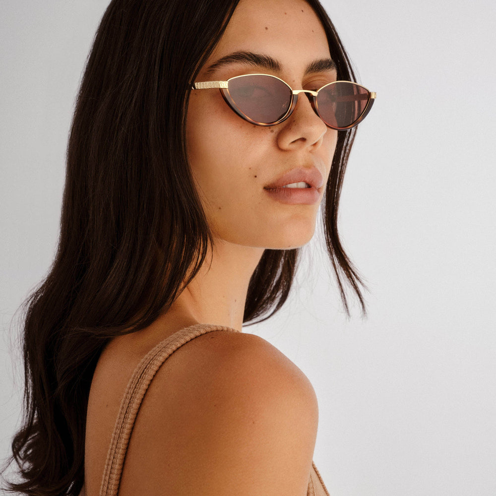 LUV LOU - The Lia in Gold