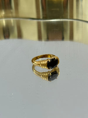 We Are Emte- Bella Ring in Onyx Stone