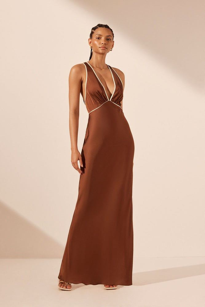 Shona Joy - Belkis Contrast Plunged Cross Back Maxi Dress in Chocolate/ Ivory