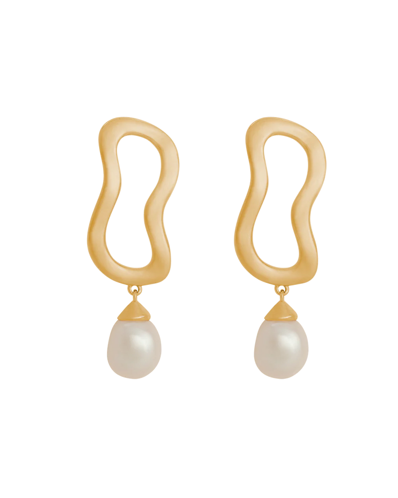 Kirstin Ash - Onda Pearl Earrings in Gold