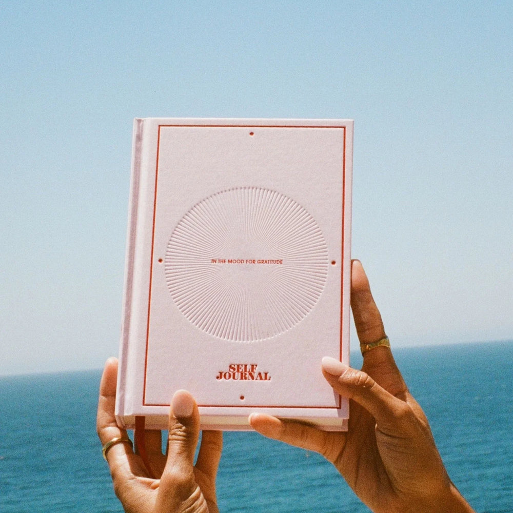 selfdom - Gratitude Journal in Baby Pink