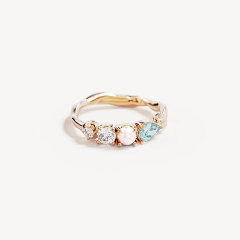By Charlotte - Breathe in Stillness Ring in Gold
