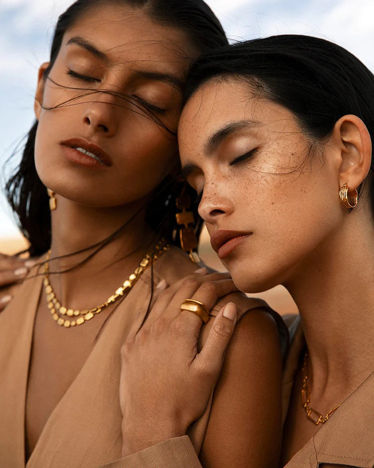 
                      
                        Kirstin Ash - Cascade Necklace in Gold
                      
                    