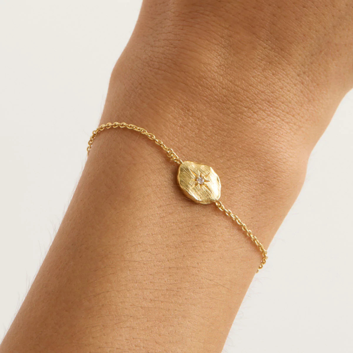 By Charlotte  - North Star Bracelet in Gold