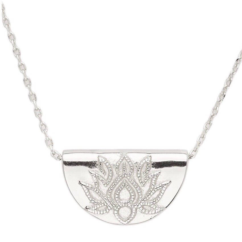 By Charlotte- Lotus Short Necklace in Silver - Emte Boutique