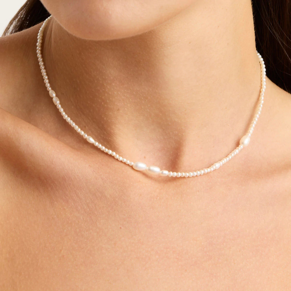 By Charlotte - Lunar Light Pearl Choker In Gold